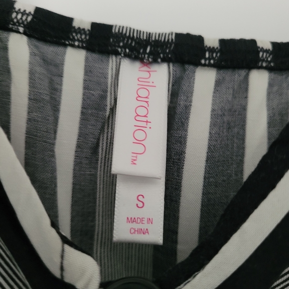 Xhilaration Dress - Picture 3 of 3